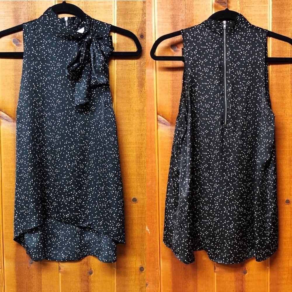 🖤H&M Sleeveless Blouse